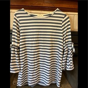 Nautical style knit top.